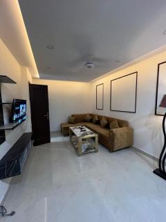 5 Marla 2 bed penthouse For Family stay Secured - Lahore - 8
