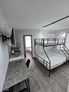 Small House ApartHotel - 6