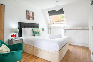 Swift Host - Friars Quay - Riverside - Sleeps up to 8 - Free Parking - City Centre - Norwich - 6