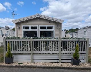 Casita De Cuervo at Country Park - Everton - 0