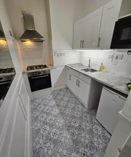 Waterloo, Haru Residence can sleep up to 8ppl - Maidstone - 4