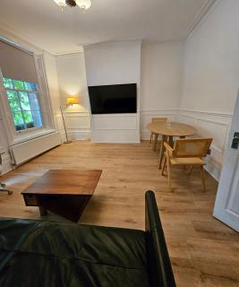Waterloo, Haru Residence can sleep up to 8ppl - Maidstone - 8