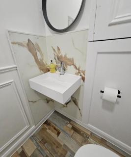 Waterloo, Haru Residence can sleep up to 8ppl - Maidstone - 5