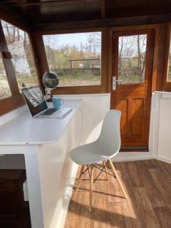 Prague on Boat, Privat Pier, Free Parking - Prag - 6