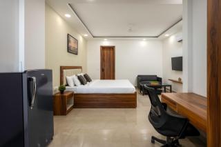 Wandr Hotel Golf Course Road, Near Cyber City, Gurugram - Gurgaon - 7