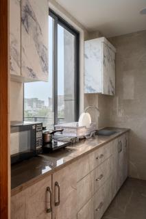 Wandr Hotel Golf Course Road, Near Cyber City, Gurugram - Gurgaon - 5