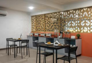 Wandr Hotel Golf Course Road, Near Cyber City, Gurugram - Gurgaon - 4