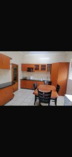 Triple T Guest house - Johannesburg - 9