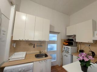 Apartment Near City Center! - Prague - 6
