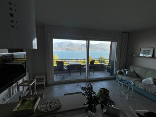 New Cozy Stay with Lakeview - Cerro Lago Maggiore - 1