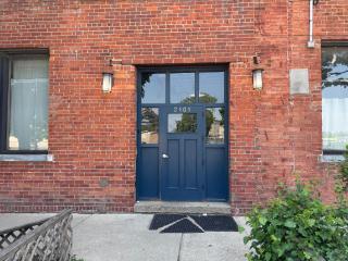 Industrial Loft Near Downtown Detroit - 4