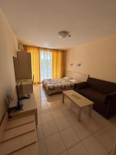 Harmony Hills Tomovi Apartment C12 - Rogachevo - 4