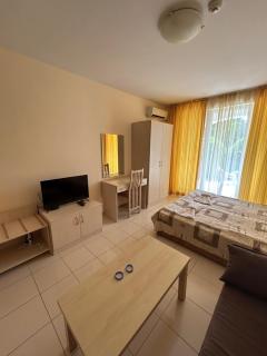 Harmony Hills Tomovi Apartment C12 - Rogachevo - 5