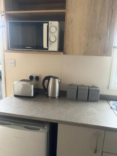 Whitstable Arizona - 2 Bedroom Sleeps 6 - Seasalter - 4