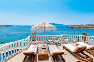 Monte Cristo Hotel - Rooftop Pool - Sarandë - 9