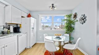 2BR Beach Escape - Walk to Boardwalk - Parking - Ocean City - 3