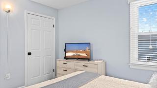 2BR Beach Escape - Walk to Boardwalk - Parking - Ocean City - 1
