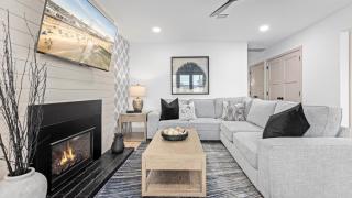 Sleeps 8 - Walk to Beach - Bright OC Condo - Ocean City - 4