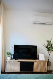 Cozy Studio with Pool,Great for Couples & Families, center Paphos - Paphos - 2