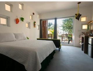 Nativa Beach Front - Sipacate - 2