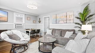 Modern Beach Retreat Sleeps 8 - Big Yard & BBQ - Ventnor City - 5