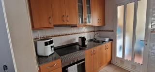 The Hideaway 2 Bed Poolside Groundfloor Apartment On Albatros Full AC Free Fast Wifi - Los Alcázares - 3