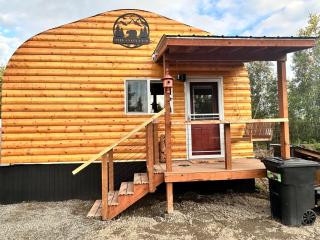 Elegant, Cozy Cub Cabin near Lake with Laundry Unit - Big Lake - 8