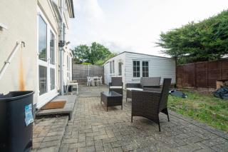 Free Parking 6 Beds Fully Equipped Home Favourite by Contractors & Groups - Earley - 2