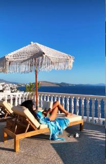 Monte Cristo Hotel - Rooftop Pool - Sarandë - 2