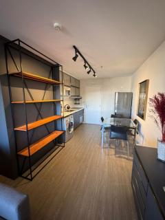 V503 Flat de alto padrão em frente ao shopping - 1