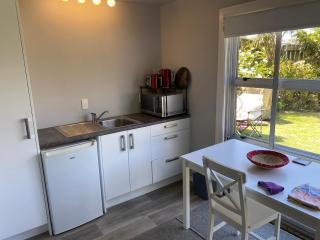 Ngamotu Gem - New Plymouth - 1