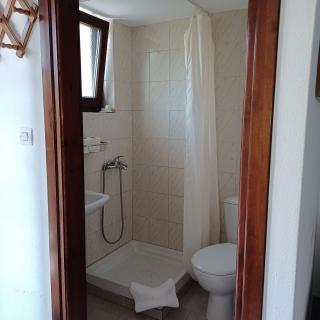 Atzanou Rooms - Kamariotissa - 9