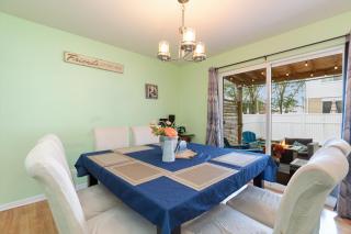 The Ultimate Escape. Unpack, Relax, Enjoy!Sleeps14 - Elmhurst - 2