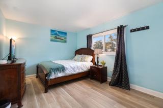 The Ultimate Escape. Unpack, Relax, Enjoy!Sleeps14 - Elmhurst - 4
