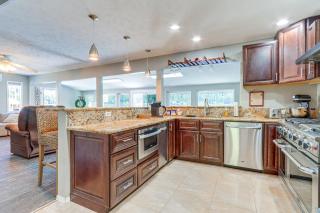 Private Hot Tub Deer Lake Home with Dock Access! - Loon Lake - 1