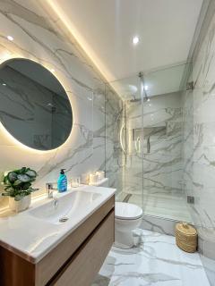 Menara Prestige Duplex 4BR with Pool Access - 7