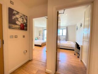Saltwater Apartment at Marina Swansea City Centre - Swansea - 6