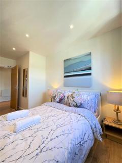 Saltwater Apartment at Marina Swansea City Centre - Swansea - 5