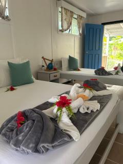 Garden Reef Bungalows - - 9