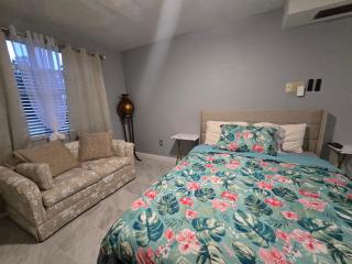 Private Tropical MIL Suite by Busch Gardens & USF - Tampa - 4