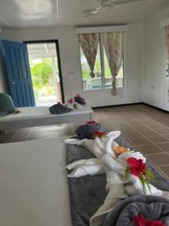 Garden Reef Bungalows - - 6