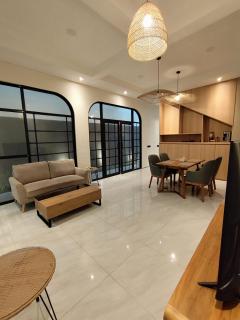 Skyloft Villa - 3 Bedrooms with Private Pool - Munggu - 7