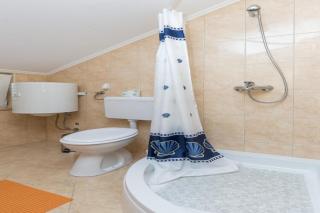 Comfort One Bedroom Apartment with Balcony and Sea View VELIKI - Ston - 3