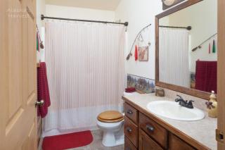 Alaska's Harvest Bed and Breakfast and Luxury Log Cabin - Palmer - 7