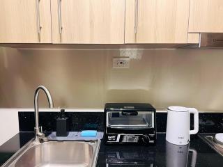 1BR Condotel with Balcony at FAME Residences #FM25-1 - Manila - 7