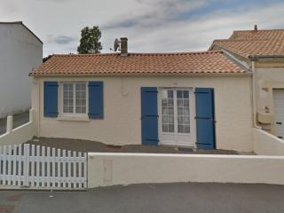 Maison T4 Rénovée - Jardin Privé - Plage et Commerces à Pied - Stationnement Inclus - FR-1-331-32 - 0
