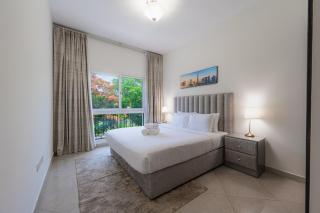 Beachside 4BR Pool Villa Steps to Lake RAK - 9