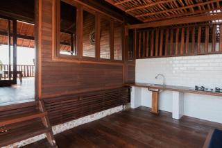 Villa Hestia - - 4