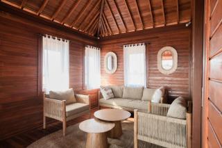 Villa Hestia - - 0