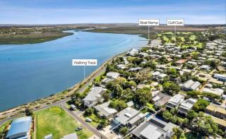 Luxury Retreat with Pool in top location - Ocean Grove - 7